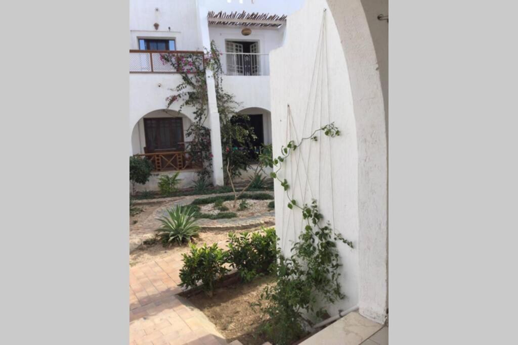 Beyt Alzohour - Casa Dei Fiori Apartment ดาฮับ ภายนอก รูปภาพ